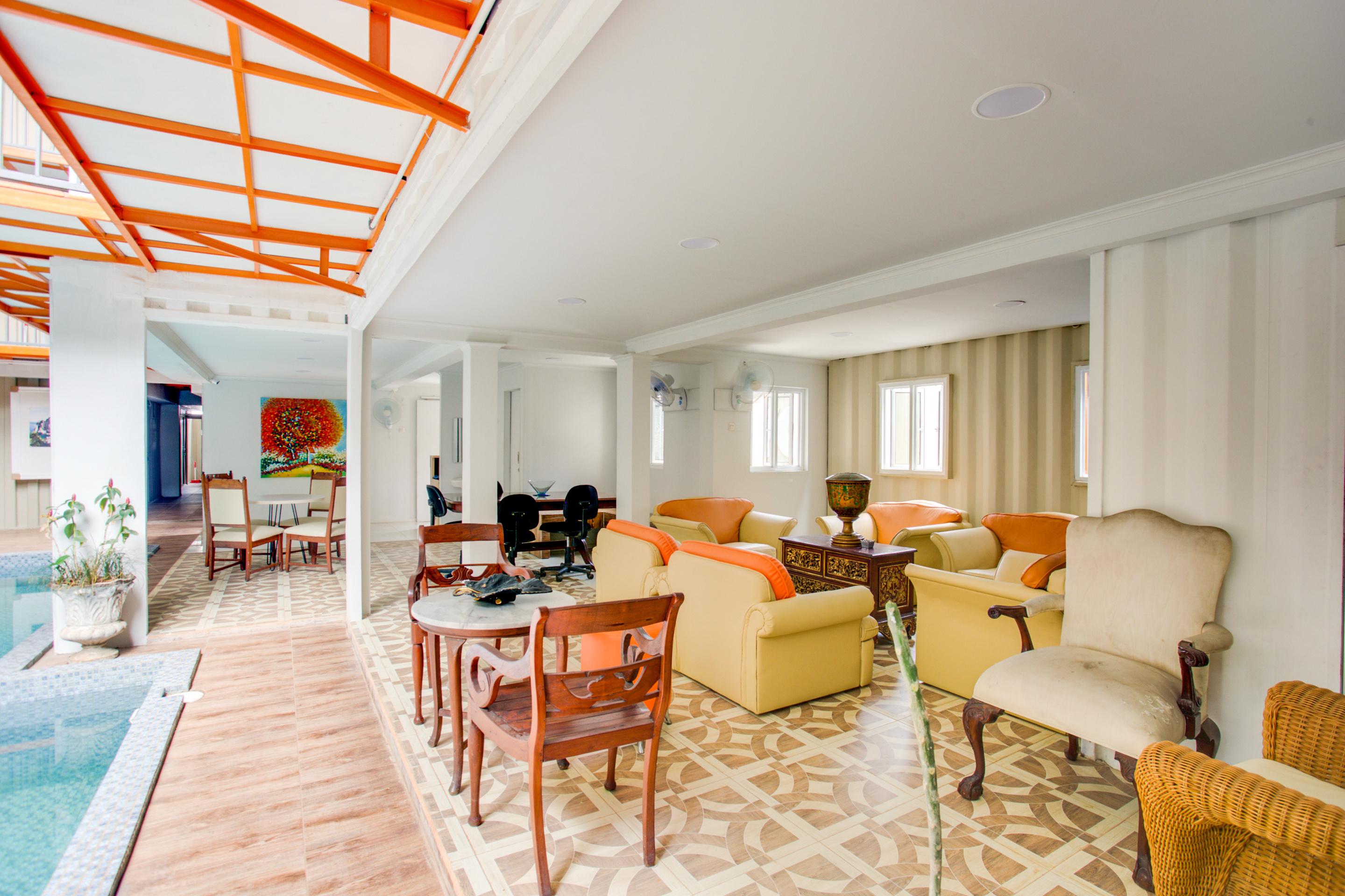 Oyo 3300 Nadjara Syariah Hotel Jakarta